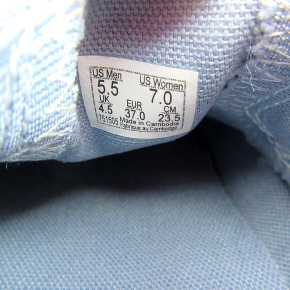 Vans Classic Slip On Pastel Mono Blue Shoes Women's Size 7 NEW - Picture 10 of 13